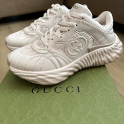 GUCCI Ripple Sneakers Size 38.5