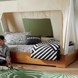 Crate and Barrel Kids Tent Bed Size Twin