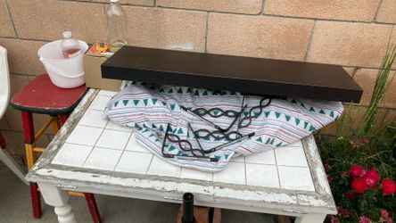 2 Floating Shelf’s 