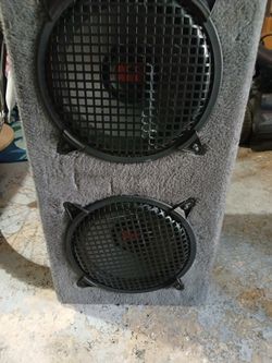Kicker Amp W/ 2 Rockford 10ich Subwoofers 