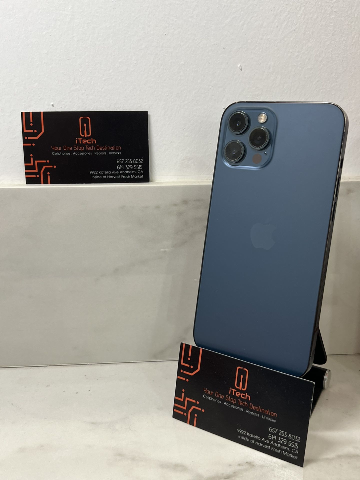 iPhone 12 Pro Max 128GB Looked For Att $550