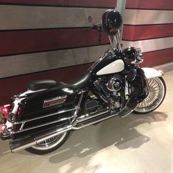 04 RoadKing Harley Davidson