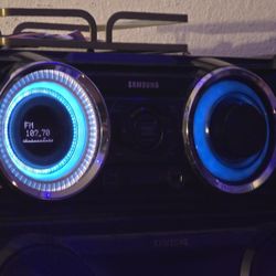 Samsung 2300 Watt Bass Bluetooth Speaker