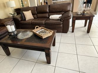 Solid wood coffe table & two matching end tables