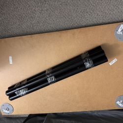 Table with detachable legs(used)