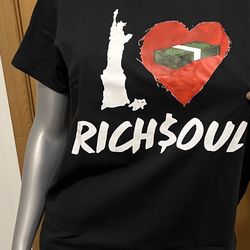 I ❤️ Rich$oul t-shirts on hand sizes s-4xL $30 for 1 or 2 for $50 hmu 🤙🏾 ‼️🔥🔥✅