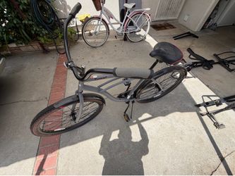 Huffy Beach Cruiser