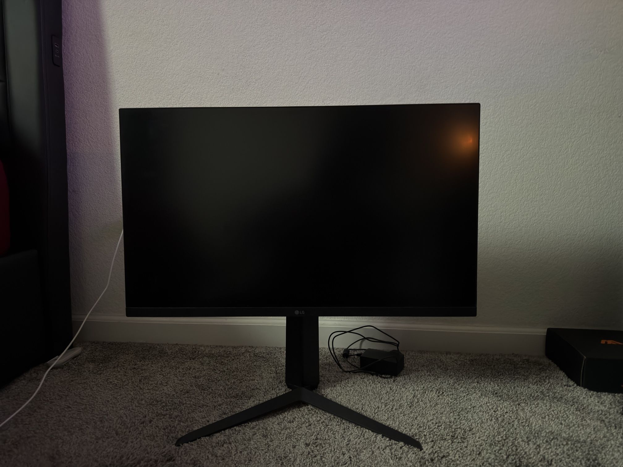 LG 32” Ultragear QHD Gaming Monitor 165 Hz