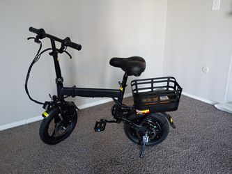 Foldable EBike w/Basket, Charger & Adjustment Tools