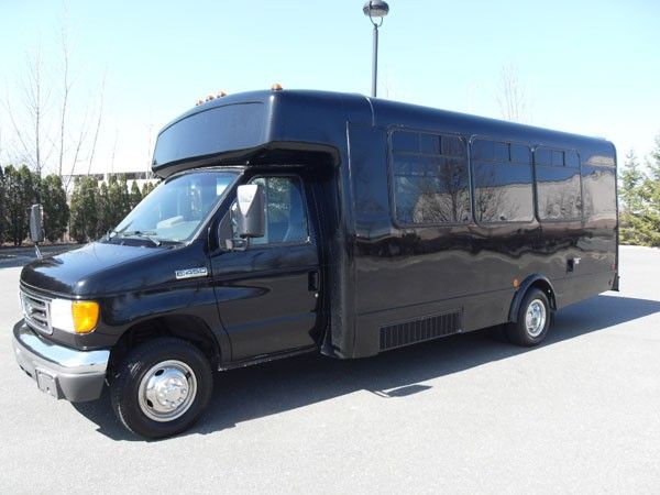2016 Ford E450
