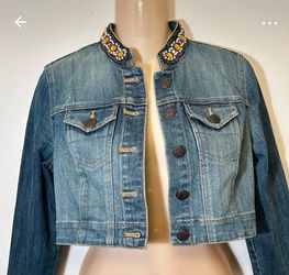 Women's denim jacket. Size S.$38.