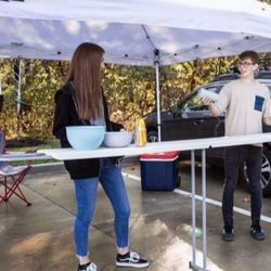 8-foot Extendable Tailgate” TABLE”
