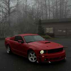ROUSH Mustang GT