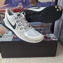 Nike Men s 11.5 Free 5.0 Lightweight Running Barefoot Shoes 724382 100 No Box Included for Sale in Brookfield IL OfferUp