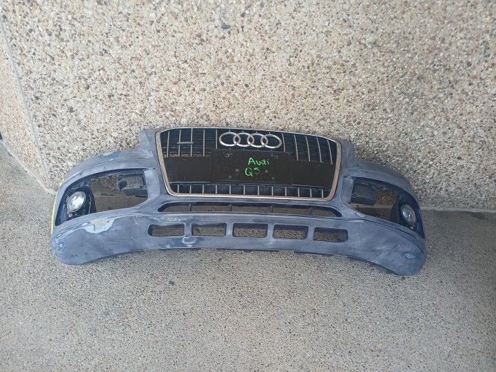 2013-17 Audi Q5 Front Bumper W/Sensors And Grill
