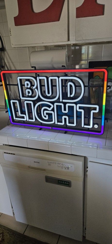 PRIDE NEON BUD LIGHT SIGN