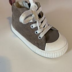 Zara baby Shoes US 4.5 EU 20
