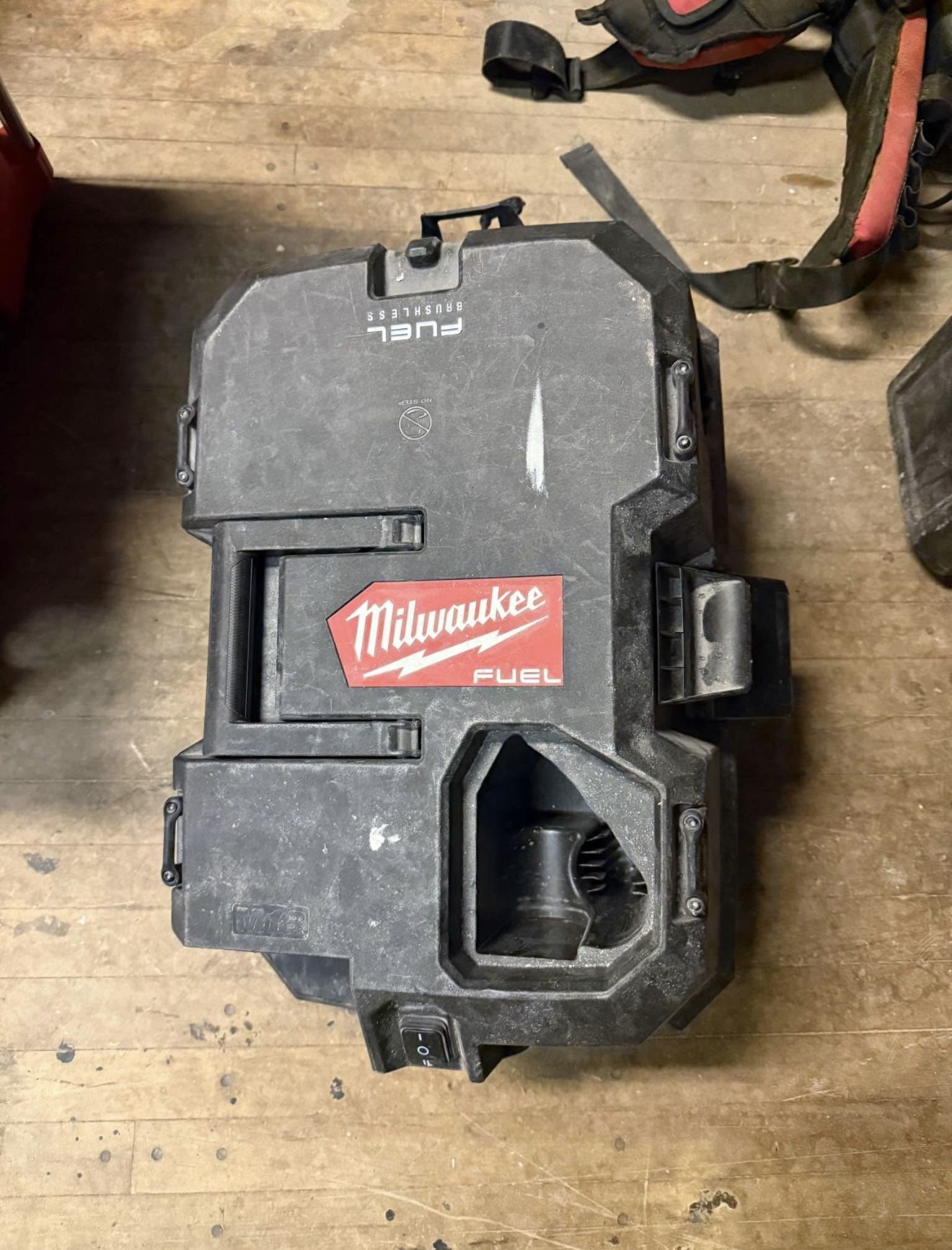 Milwaukee - M18 Fuel Vacuum cleaner