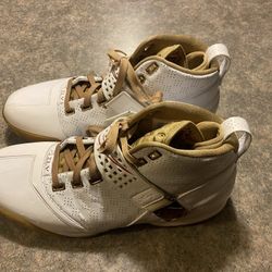 🔥Zoom Lebron V White Vrsty Crmsn Gold Size 12