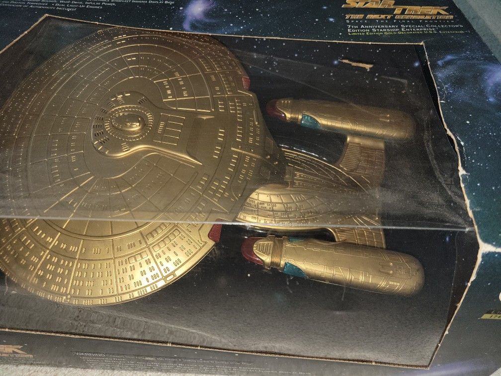 π Star Trek 7th Anniversary Enterprise π
