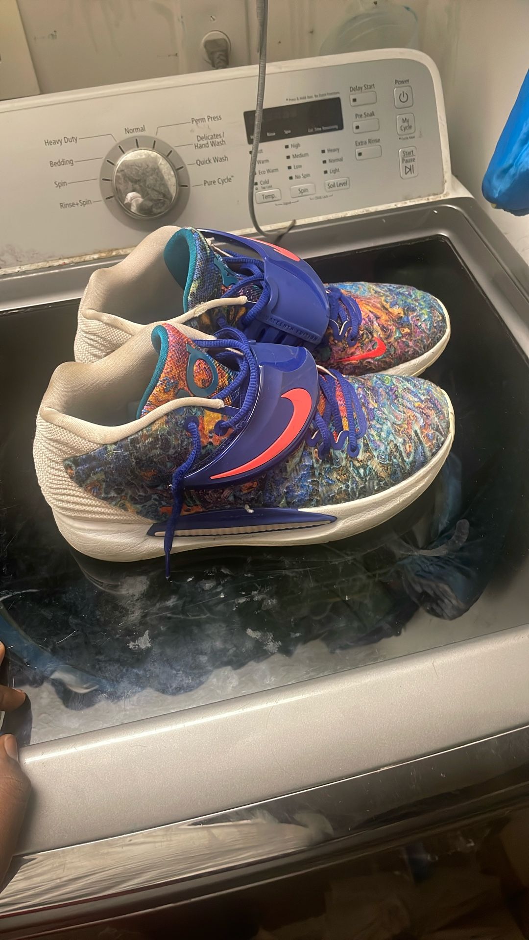Psychedelic Kd’s, SIZE:9