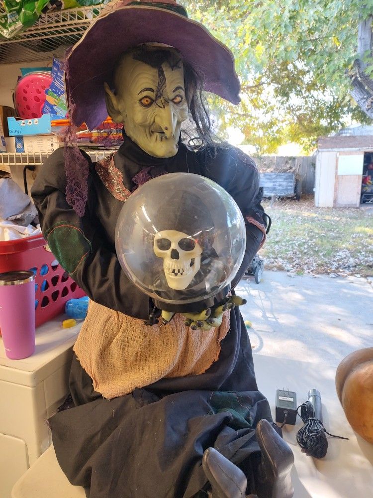 Halloween Stuff for Sale in Spring Valley, CA OfferUp
