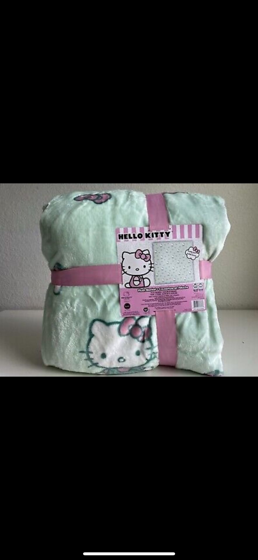 Hello Kitty Green Bow Blanket Twin