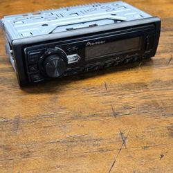 Pioneer Stereo