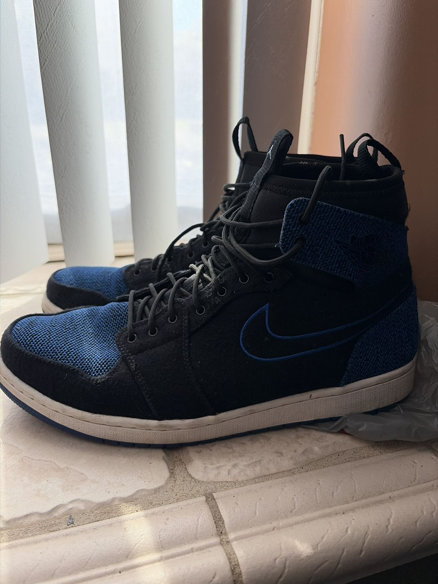 Air Jordan 1 Retro High Ultra Royal Men’s Size 12 