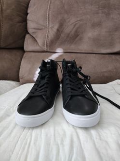 guess shoes size 9.5
