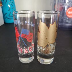 Canada Shot Glasses X2