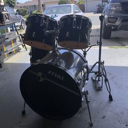 Acoustic Drum Set (Parts & half kit)