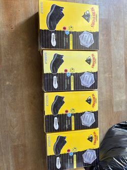 Brand new shoes each one $30