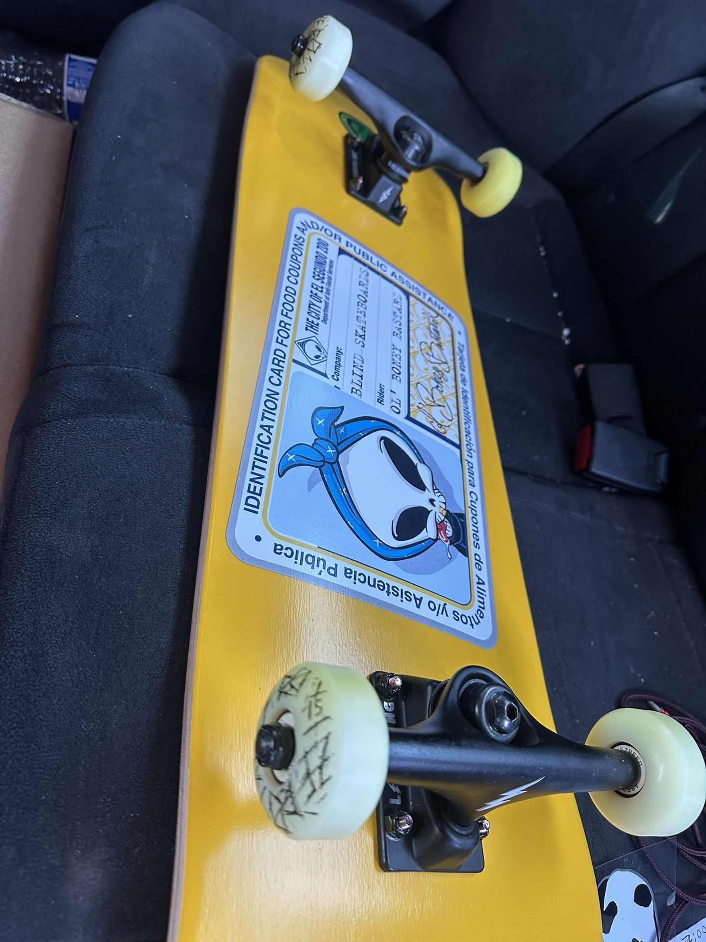 Skateboard Blind 8:2 $65 Complete