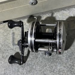 Abu Garcia ambassadeur 5500 fishing reel