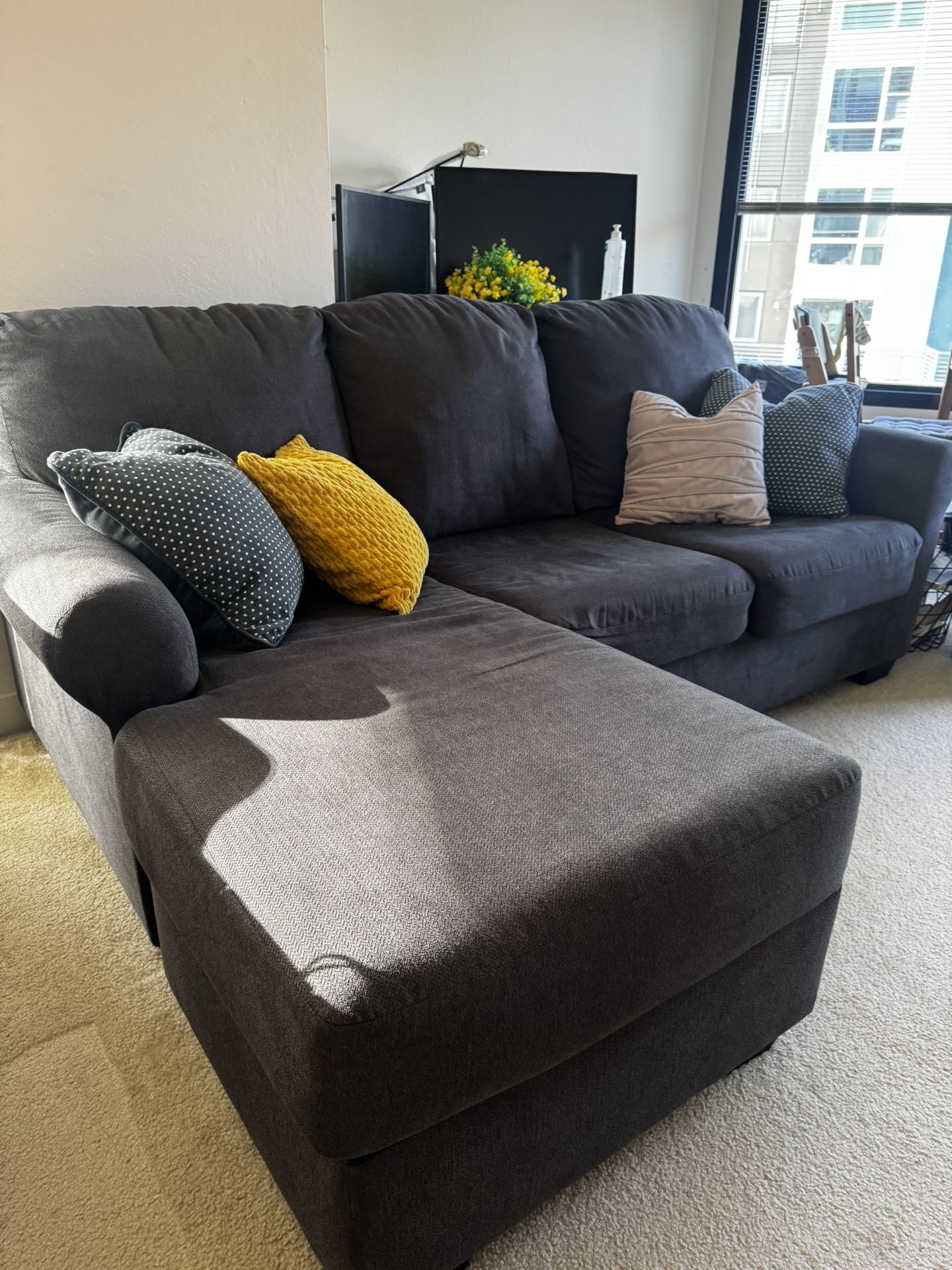 Reversible Sofa Chaise (Decoration Pillow Not Included)