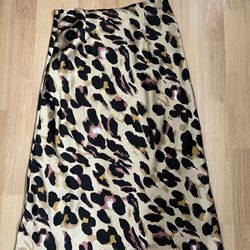 Cheetah Skirt. Women’s Size Medium