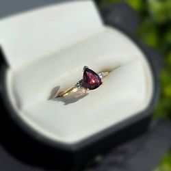 Jewelry 10k solid yellow gold diamonds purpurite 0.81 CTW ring sz 7.00