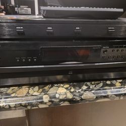 Niles HPS 4 Room Selector