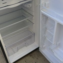 Small Refrigerator