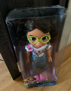 New Disney Movie Encanto 2022 Mirabel Madrigal.