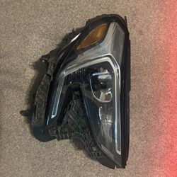 For 18-21 GMC Terrain OE Style Right Passenger Side HID Projector Headlight Lamp Fits Models with Factory HID Headlights; Direct Bolt-