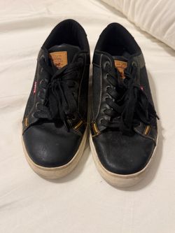 Levi’s Strauss Men’s Black Jean Sneaker Size 11