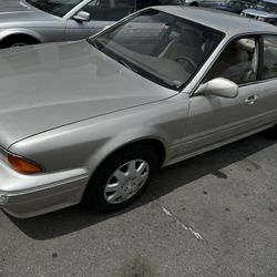 1995 Mitsubishi Diamante