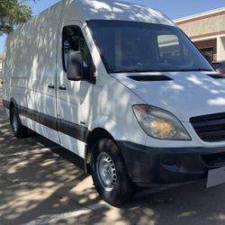 2012 Mercedes-Benz Sprinter Van