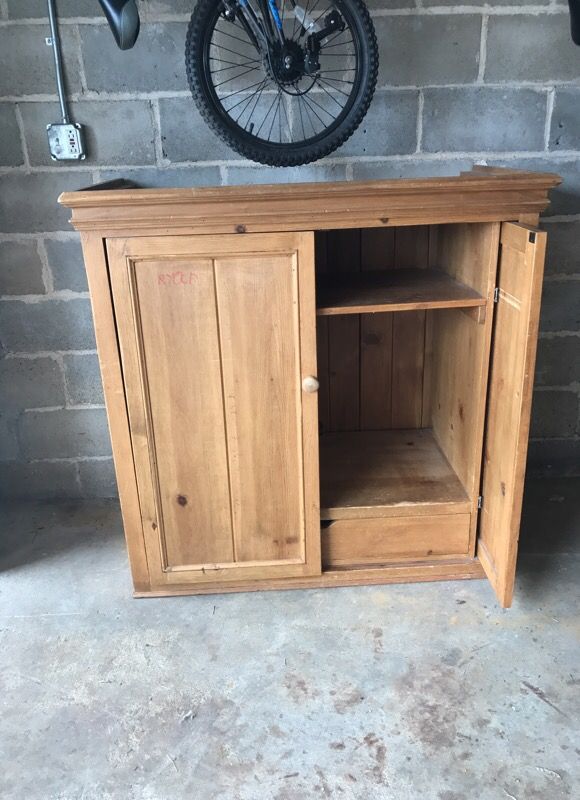 TV cabinet