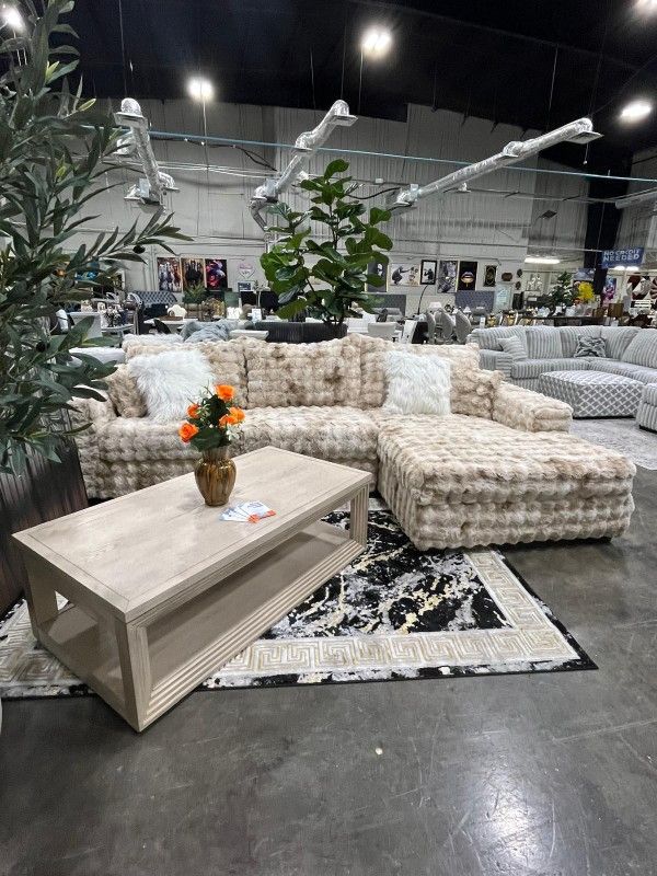 SECTIONAL LIGHT BROWN/WHITE