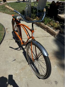 Vintage 1960's Schwinn beach cruiser bike