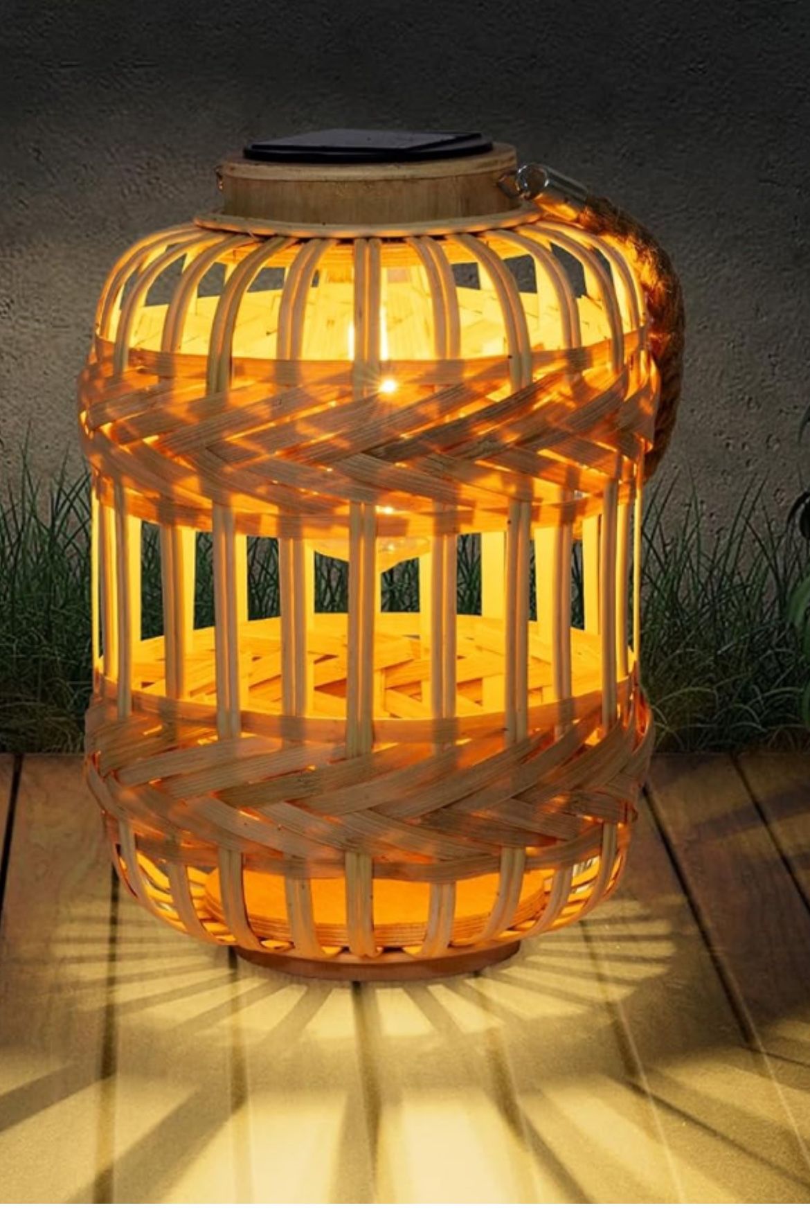 Solar Lantern 🏮
