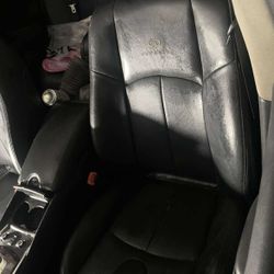 2008-2014 Infinity G37x Sedan Seats 